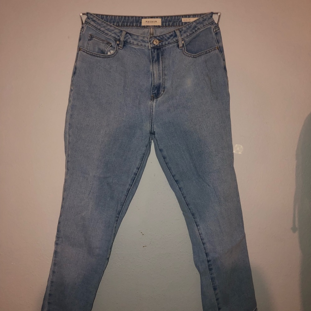 mom jeans